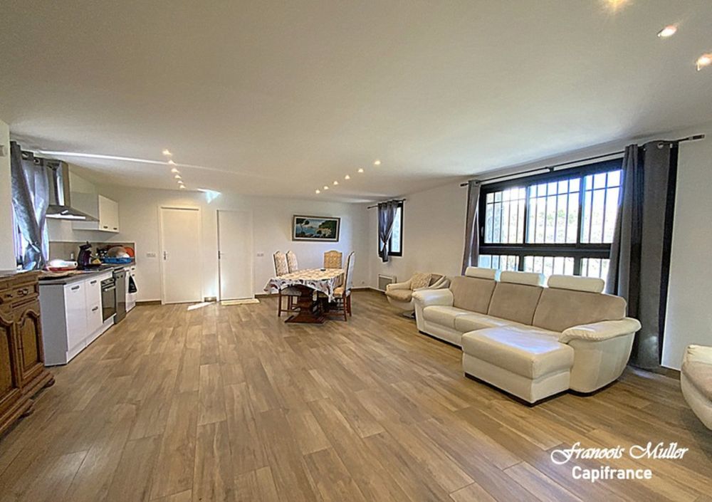 � vendre  Maison Banon (04150)