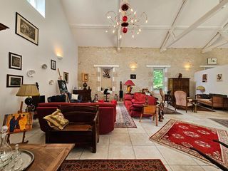  Maison � vendre 8 pi�ces 350 m�