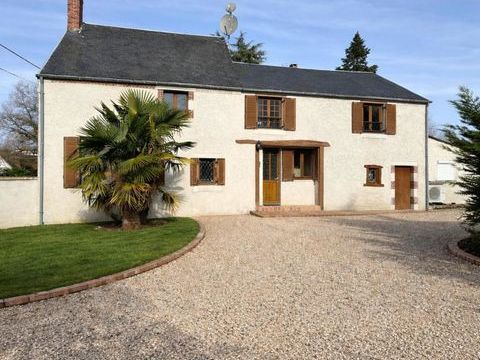   VASSELAY MAISON 172M� 6 PIECES 4 CHAMBRES PISCINE JARDIN Maison - 6 pi�ce(s) - 171 m�