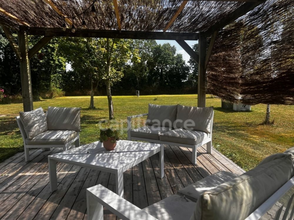 � vendre  Propri�t�/ch�teau Anais (17540)