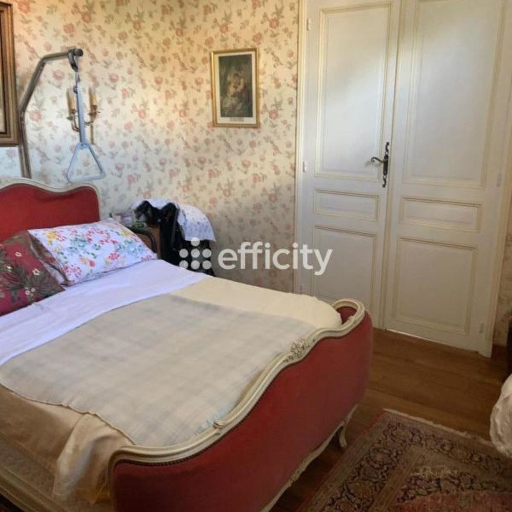 � vendre  Maison Marnes-la-Coquette (92430)