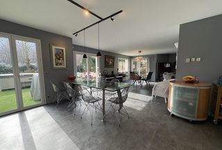  Maison � vendre 6 pi�ces 203 m�