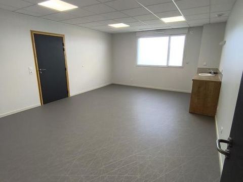 ST CYR SUR MENTHON - Cabinet 26.53 m&sup2; 507 01000 Saint cyr sur menthon