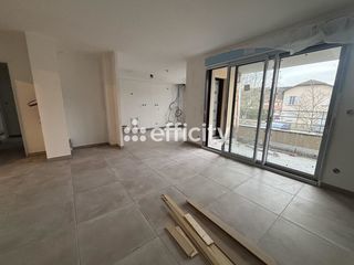  Appartement � vendre 4 pi�ces 90 m�