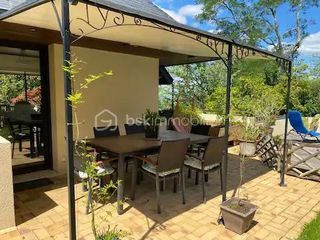  Maison � vendre 9 pi�ces 223 m�