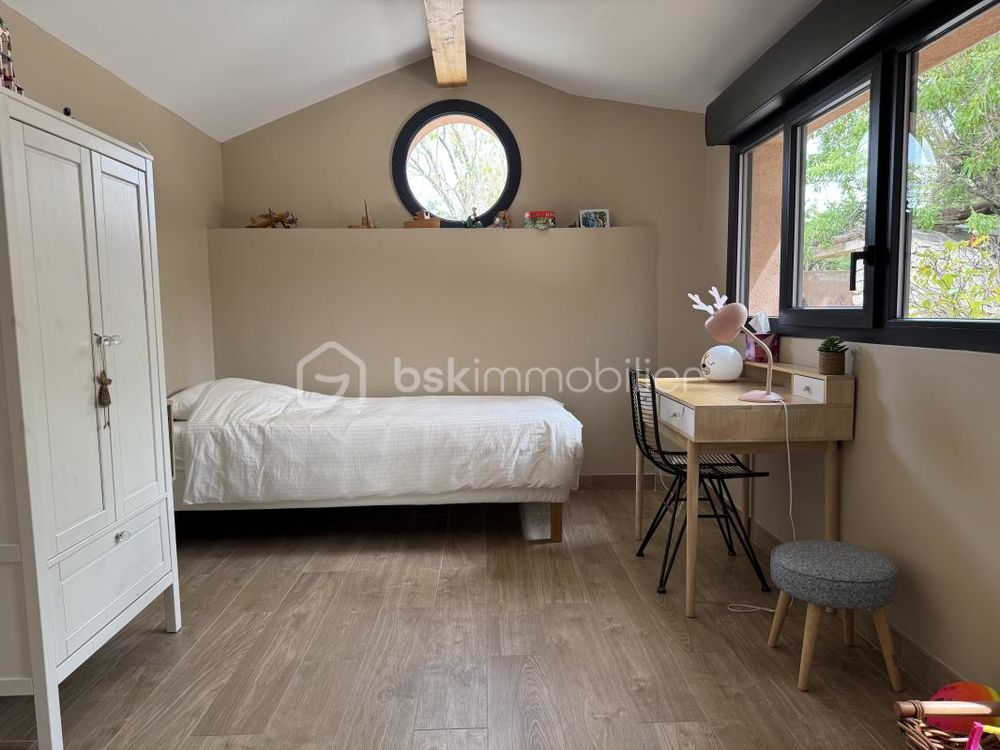 � vendre  Maison Hy�res (83400)