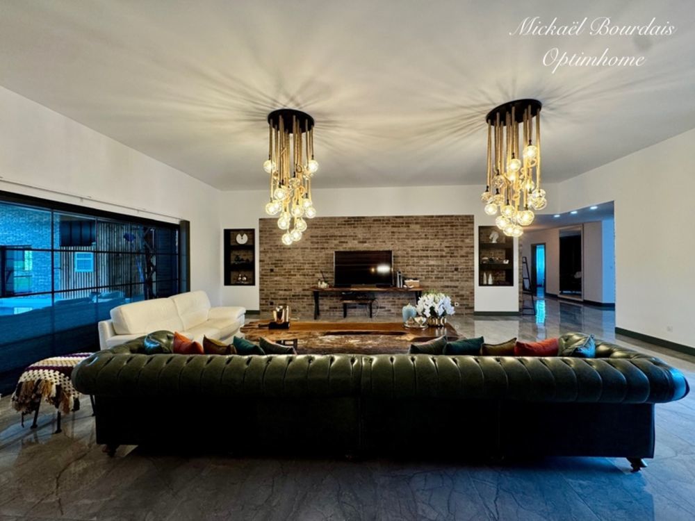 � vendre  Villa Solesmes (72300)