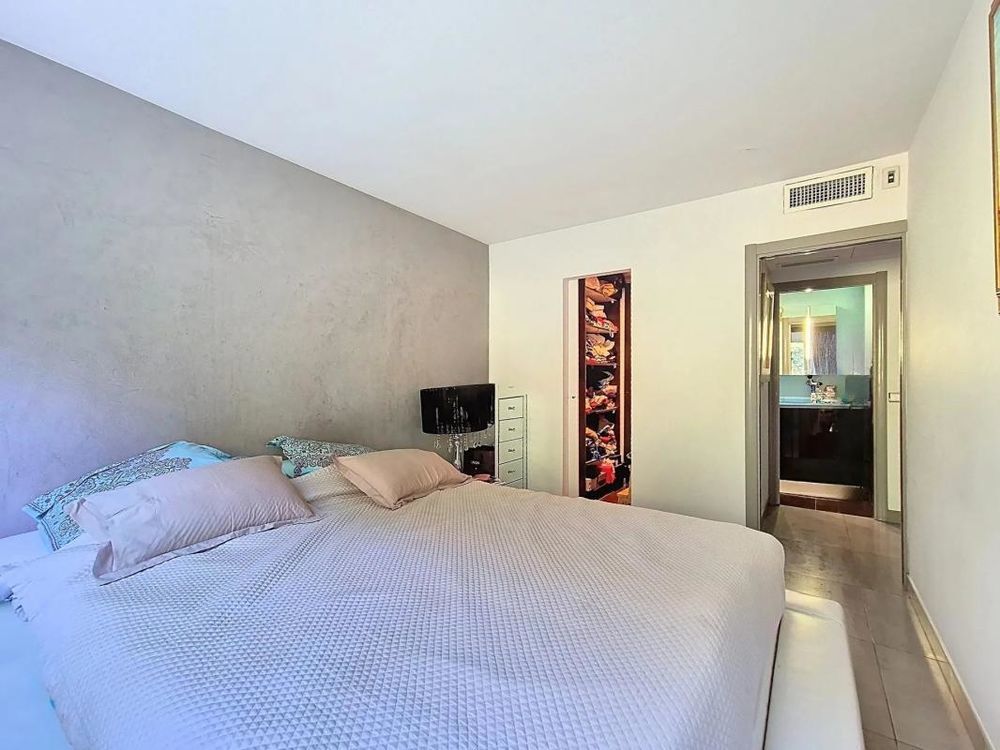 � vendre  Appartement Cagnes-sur-Mer (06800)