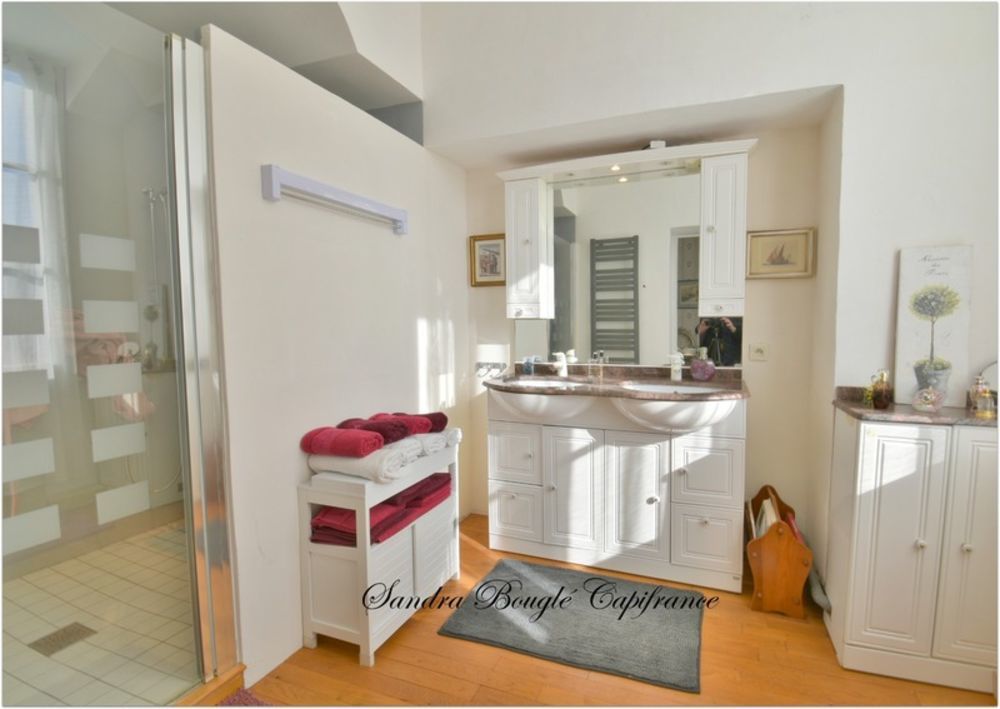 � vendre  Maison Laval (53000)