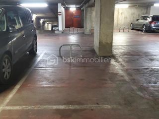  Parking / Garage � vendre 