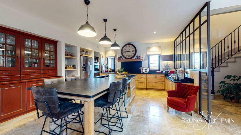 � vendre  Propri�t�/ch�teau Carcassonne (11000)