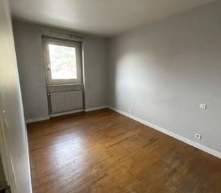  Immeuble � vendre 151 m�