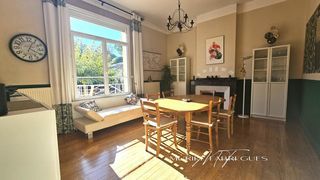  Maison � vendre 15 + pi�ces 530 m�