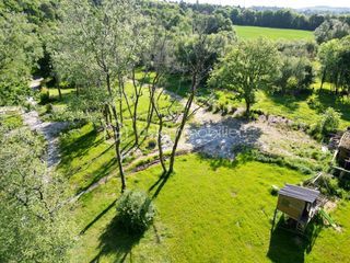  Propri�t�/ch�teau � vendre 8 pi�ces 236 m�