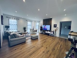  Villa � vendre 8 pi�ces 180 m�