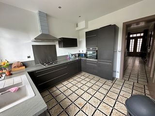  Maison � vendre 7 pi�ces 249 m�