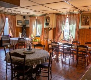  Immeuble � vendre 10 pi�ces 348 m�