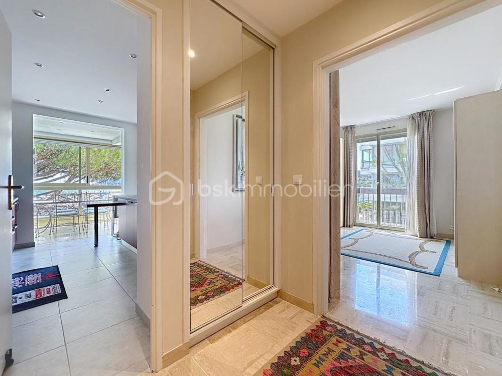 � vendre  Appartement Mandelieu-la-Napoule (06210)