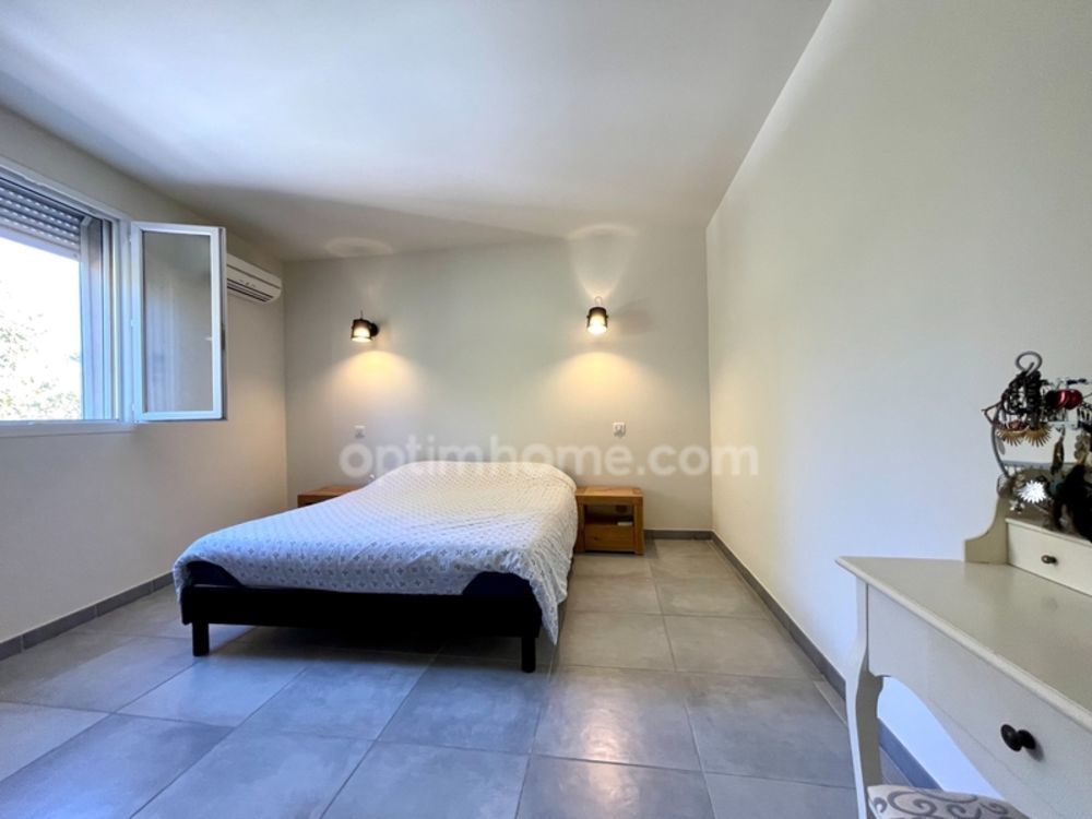 � vendre  Maison Aigues-Mortes (30220)