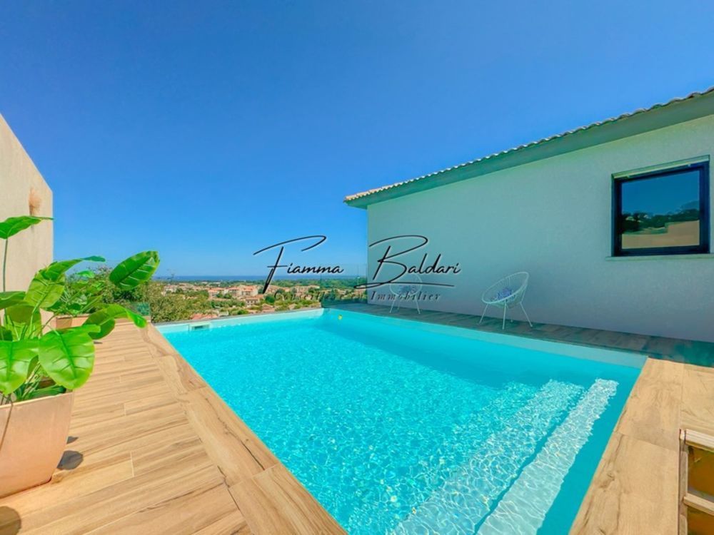 � vendre  Villa Folelli (20213)