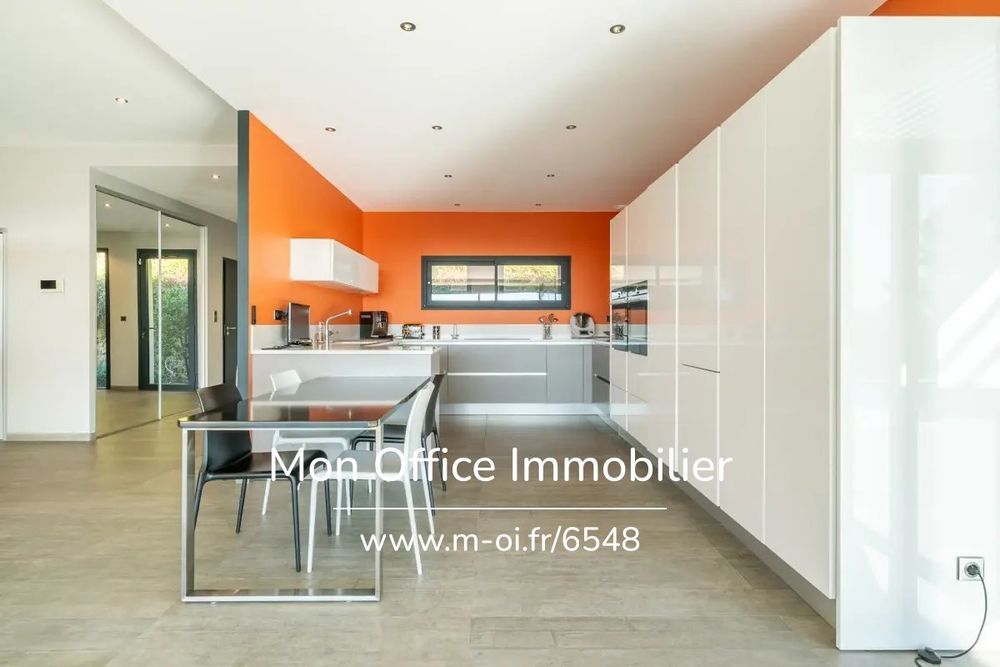 � vendre  Maison Bouc-Bel-Air (13320)