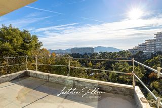  Maison � vendre 5 pi�ces 250 m�