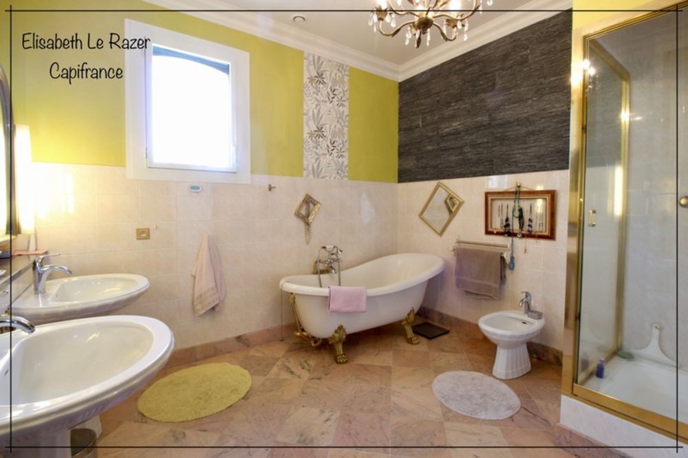 � vendre  Maison Montreuil-Juign� (49460)