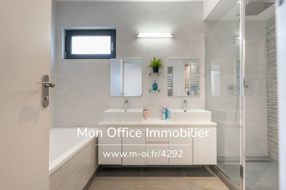 � vendre  Villa Saint-Rapha�l (83700)