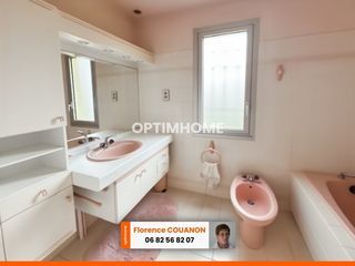  Villa � vendre 5 pi�ces 200 m�