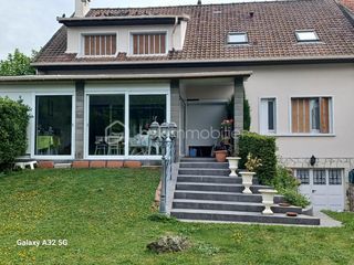  Propri�t�/ch�teau � vendre 9 pi�ces 184 m�