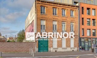  Maison � vendre 15 + pi�ces 275 m�