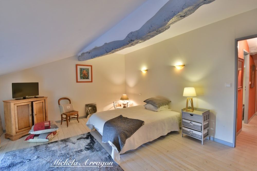 � vendre  Propri�t�/ch�teau Lac�p�de (47360)