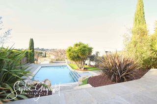  Villa � vendre 6 pi�ces 168 m�