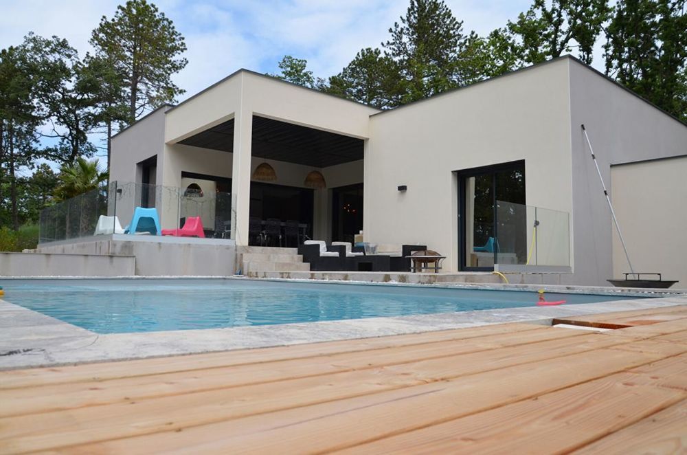 � vendre  Maison Mont�limar (26200)