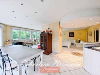  Maison � vendre 9 pi�ces 250 m�