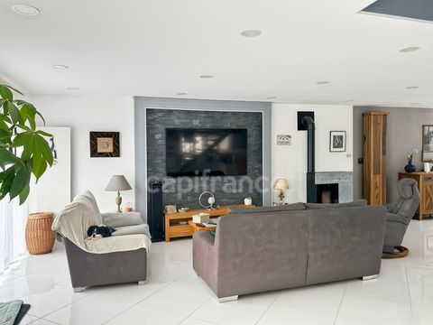   Maison individuelle semi plain pied contemporaine  � vendre HAULCHIN (59) Maison - 5 pi�ce(s) - 200 m�