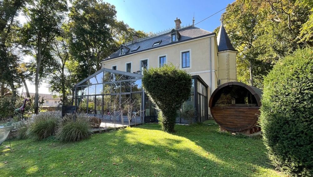 � vendre  Propri�t�/ch�teau Saint-Marcel (71380)