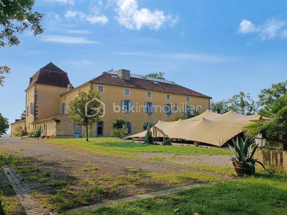 � vendre  Propri�t�/ch�teau Vic-Fezensac (32190)