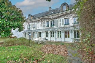  Maison � vendre 9 pi�ces 220 m�