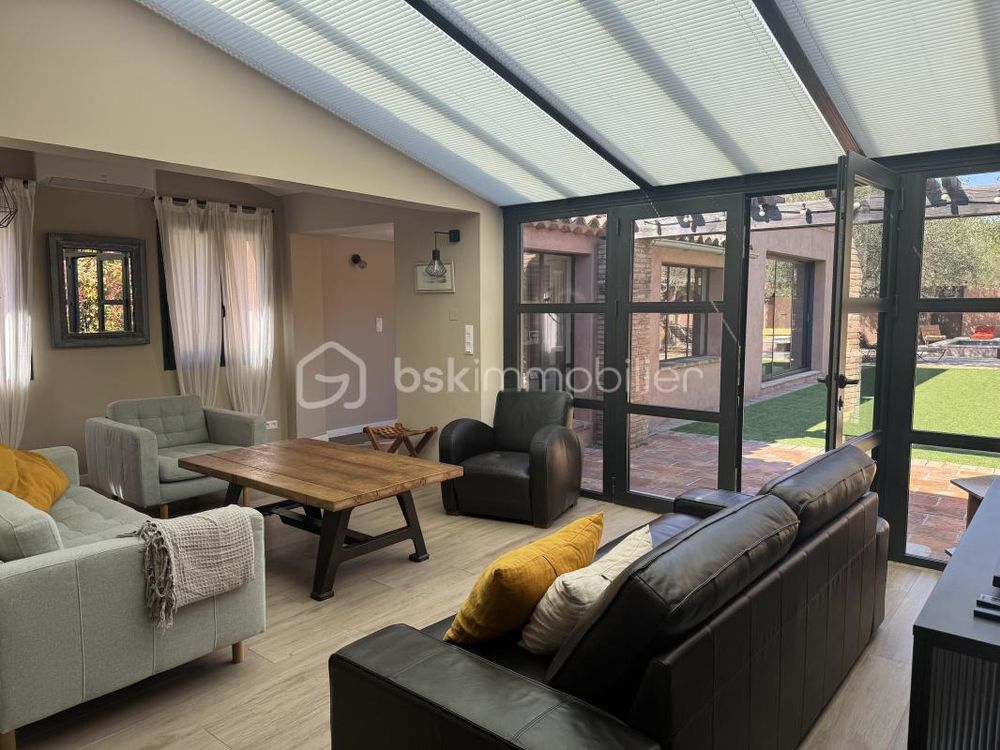 � vendre  Maison Hy�res (83400)