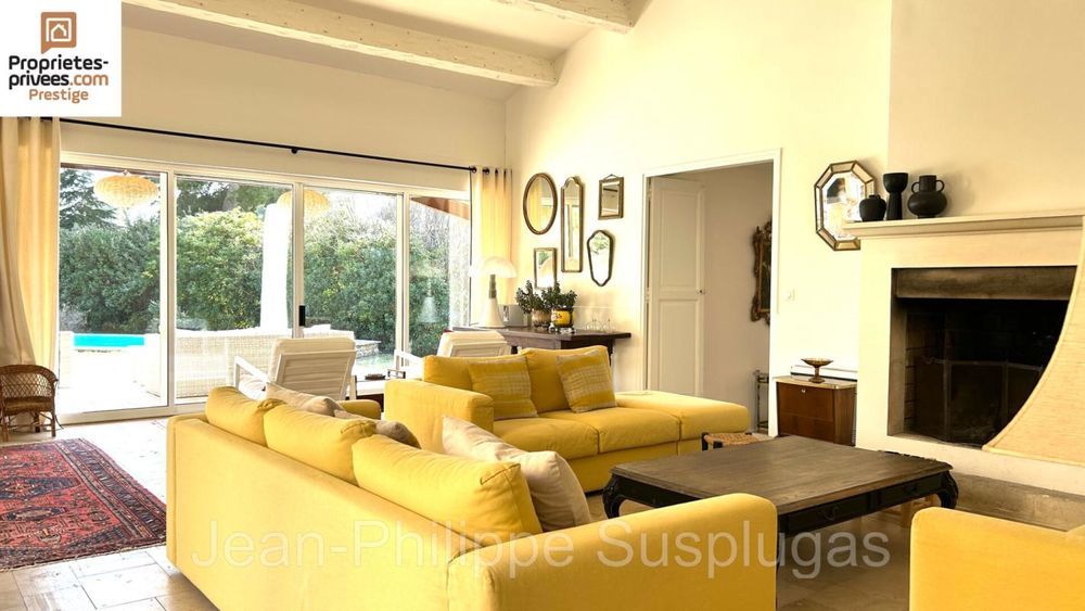 � vendre  Villa Saint-Cyr-sur-Mer (83270)