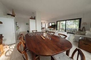  Maison � vendre 10 pi�ces 268 m�