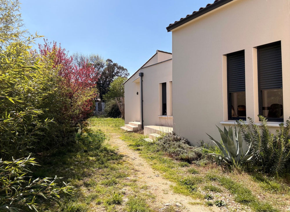 � vendre  Villa Saint-Mathieu-de-Tr�viers (34270)