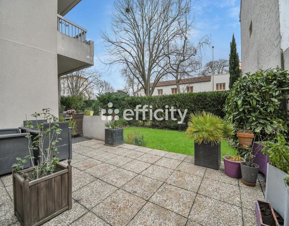 � vendre  Appartement Courbevoie (92400)