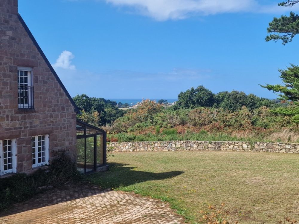 � vendre  Propri�t�/ch�teau Plougrescant (22820)