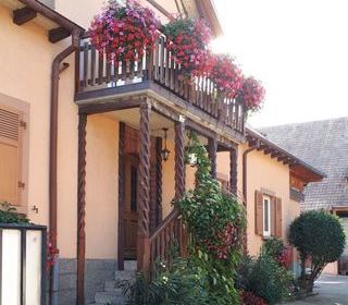  Appartement � louer 6 pi�ces 260 m�