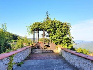  Propri�t�/ch�teau � vendre 11 pi�ces 366 m�