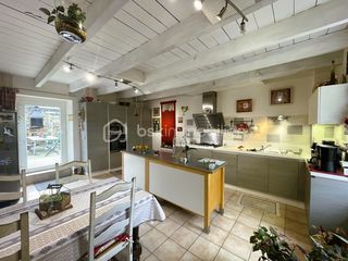  Maison � vendre 12 pi�ces 280 m�