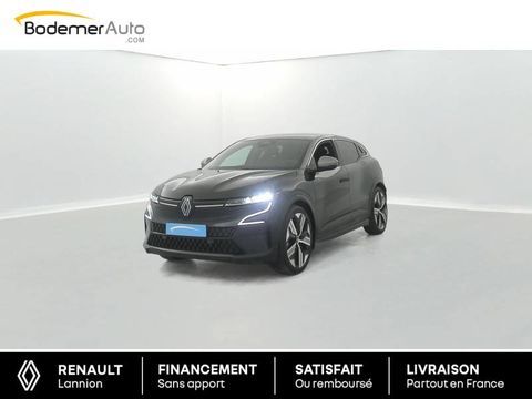 Renault M&eacute;gane E-Tech EV60 220 ch super charge Iconic 2022 occasion Guingamp 22200