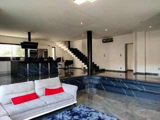  Maison � vendre 7 pi�ces 224 m�